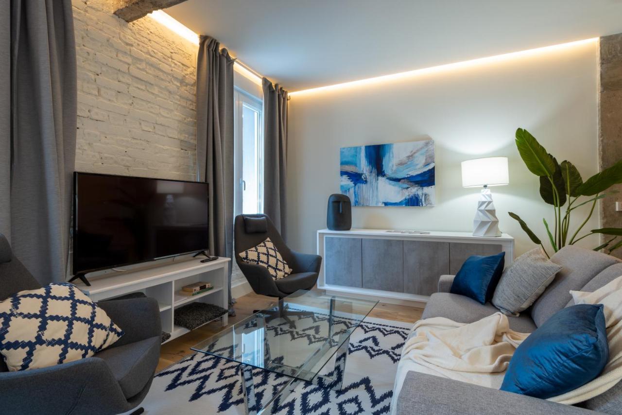 Alhondiga By Staynnapartments Bilbao Extérieur photo