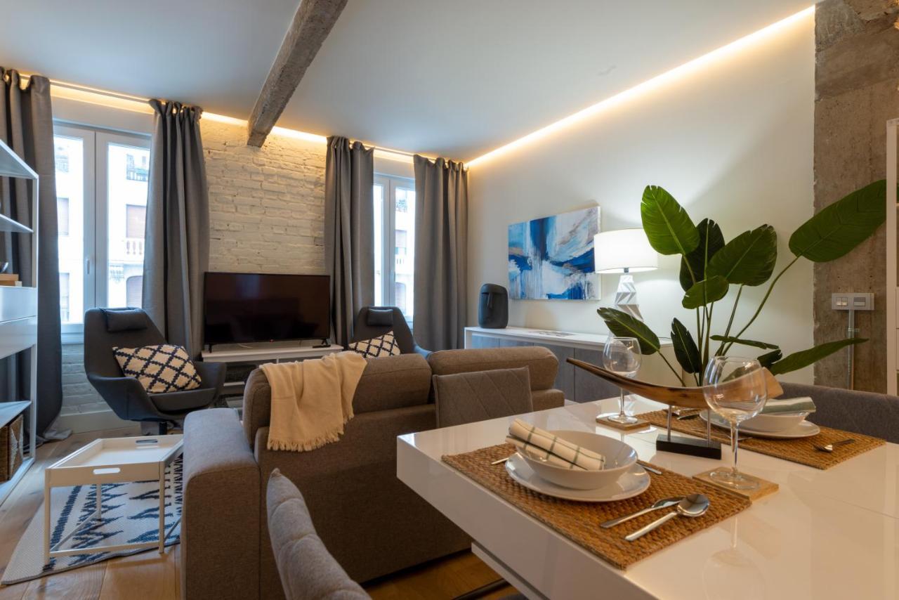 Alhondiga By Staynnapartments Bilbao Extérieur photo
