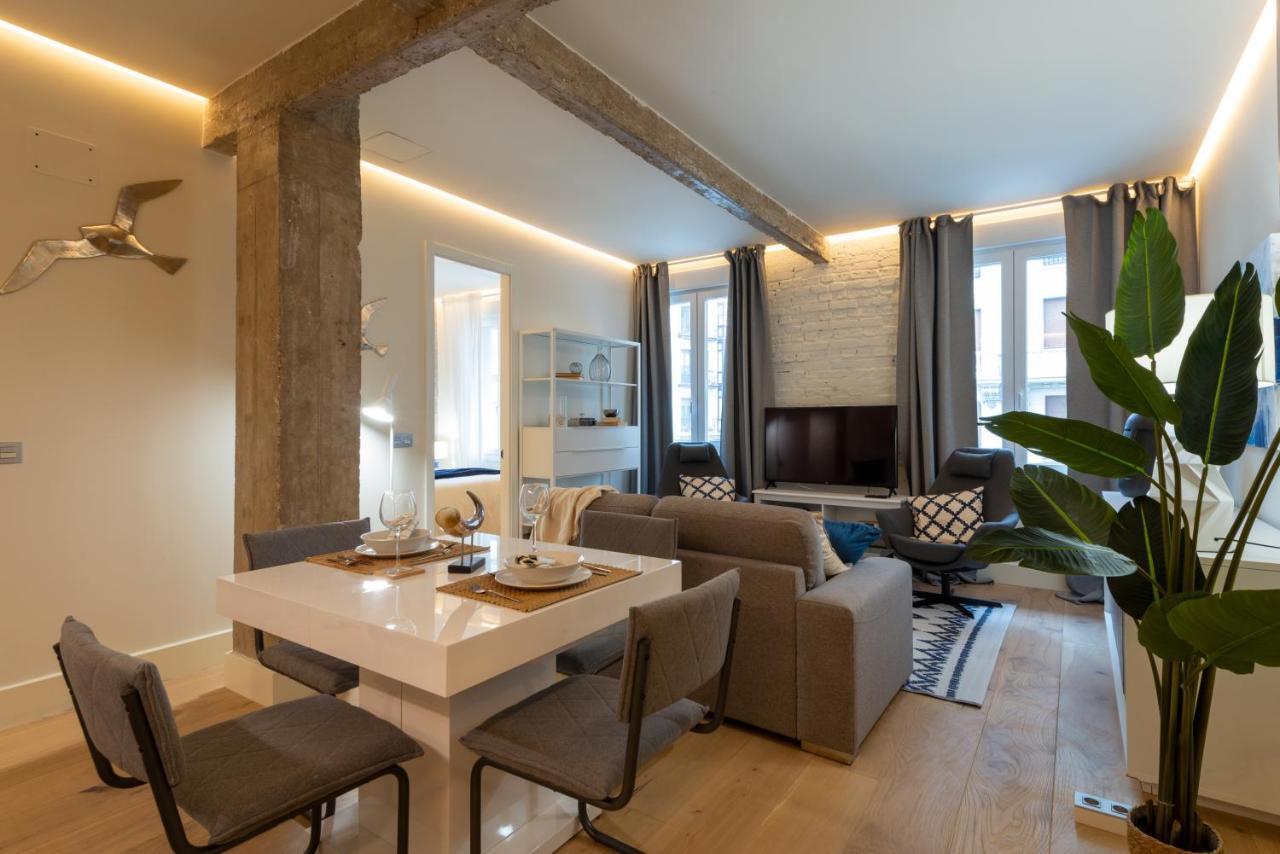 Alhondiga By Staynnapartments Bilbao Extérieur photo