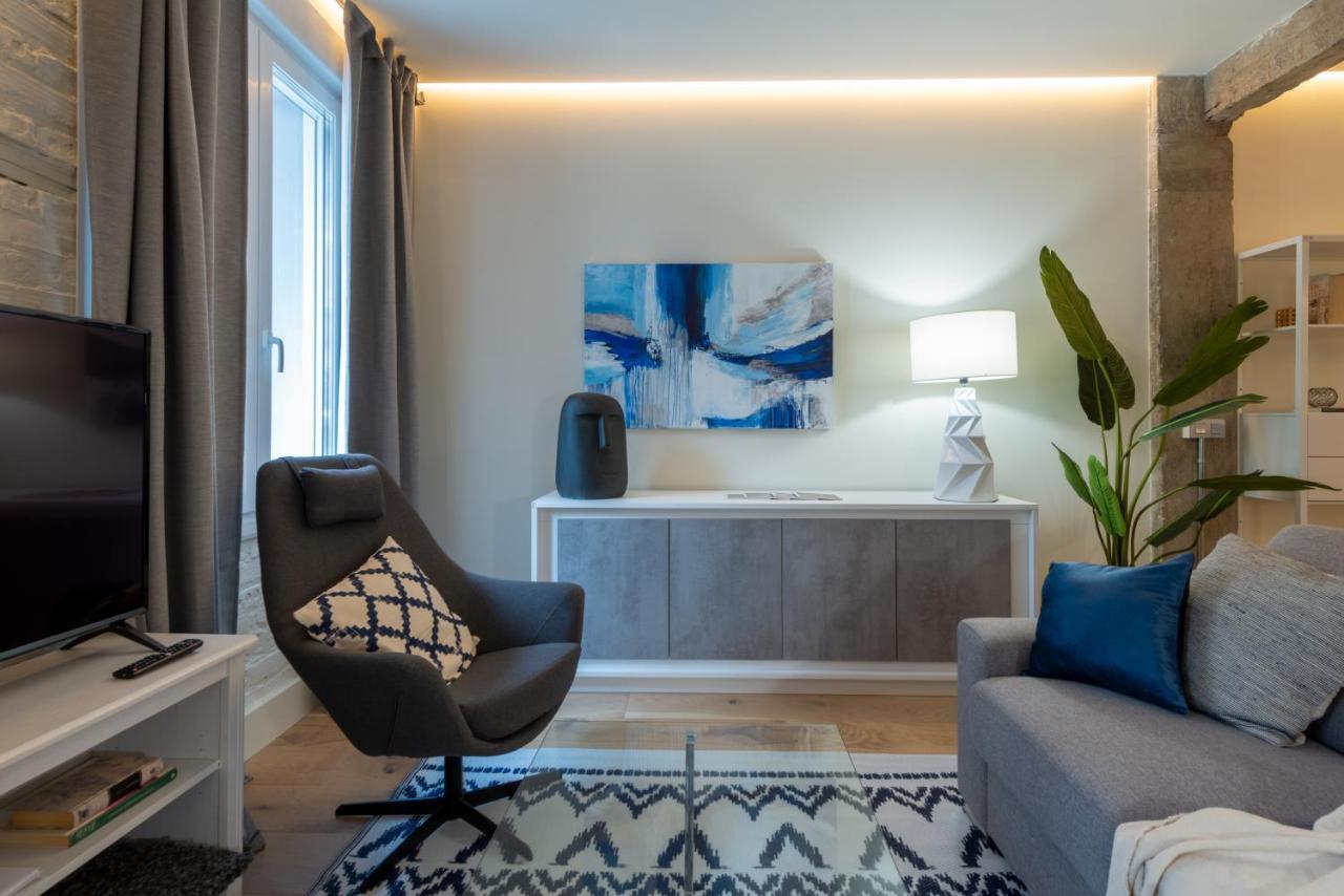 Alhondiga By Staynnapartments Bilbao Extérieur photo