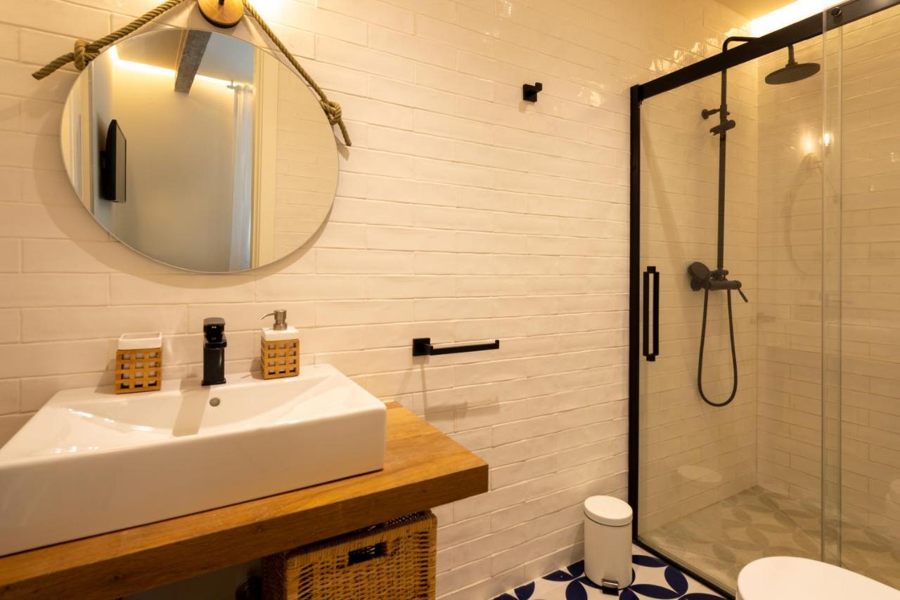 Alhondiga By Staynnapartments Bilbao Extérieur photo